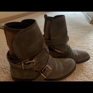 Burberry Booties